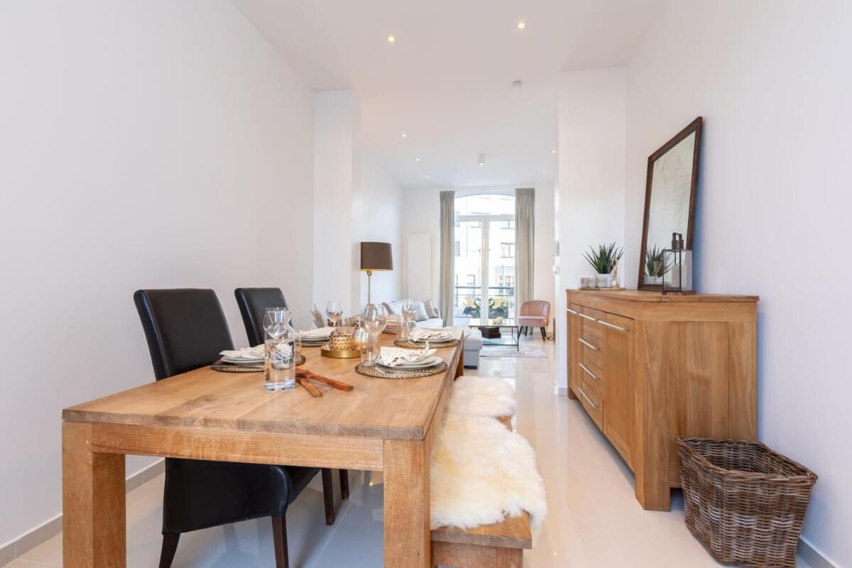 Huswell - Stylish Duplex In Town House Ostende