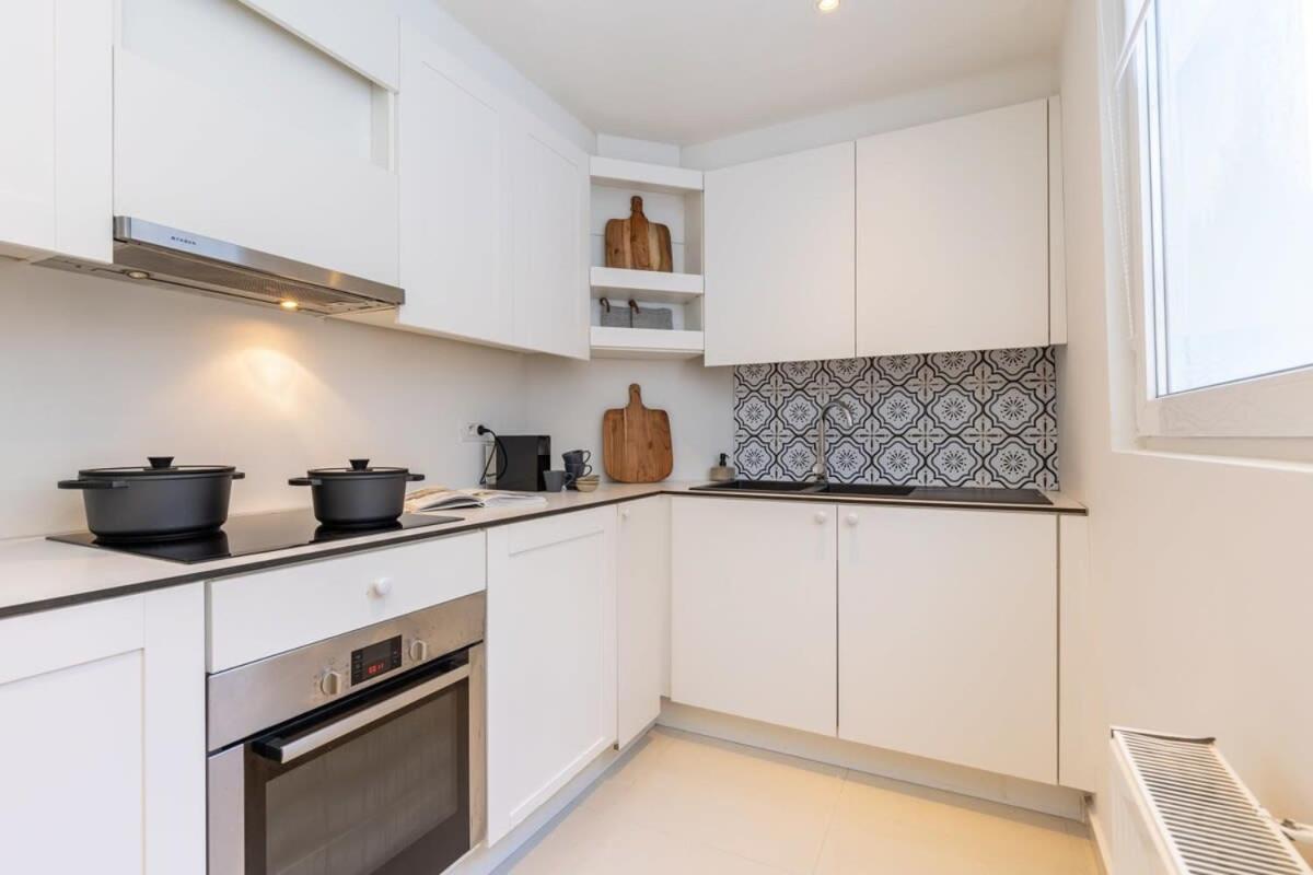 Huswell - Stylish Duplex In Town House Apartamento Ostende